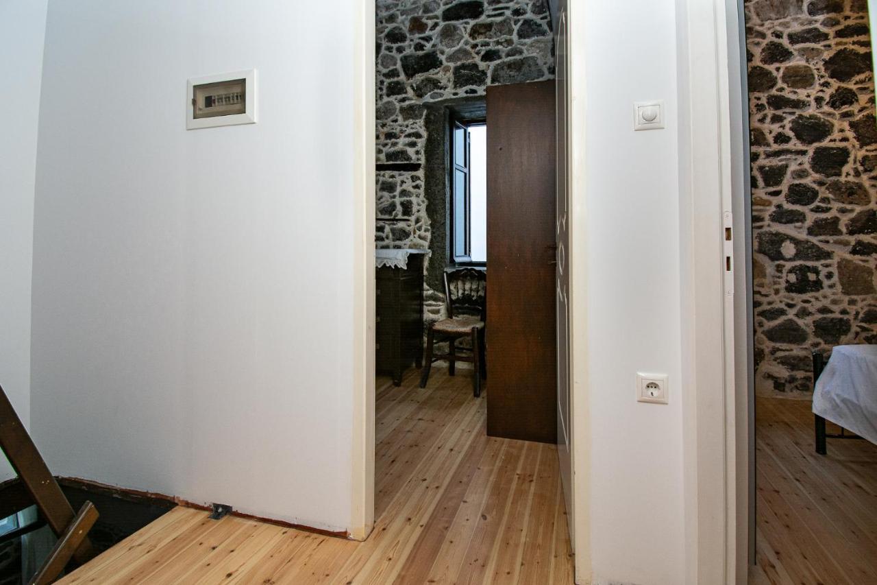 Апартаменты Plousiadi΄S Stone House Paloi Экстерьер фото